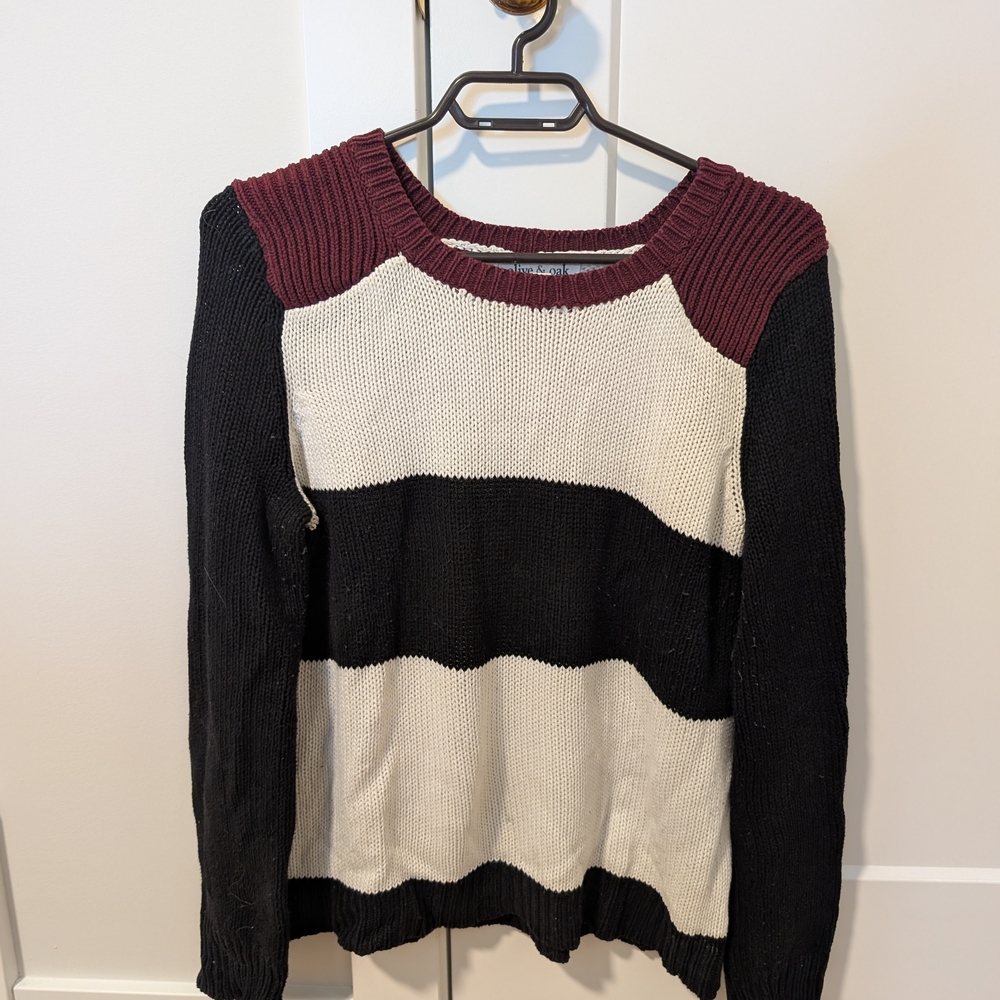 Olive & Oak Burgundy, Black, and White Sweater